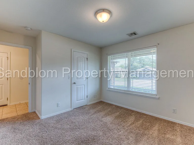10418 S James St — Photo 18