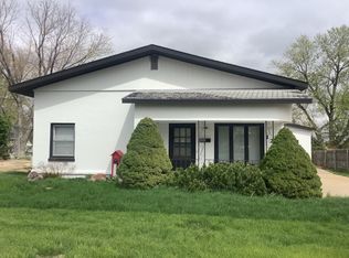 1236 Idaho St, Superior, NE 68978