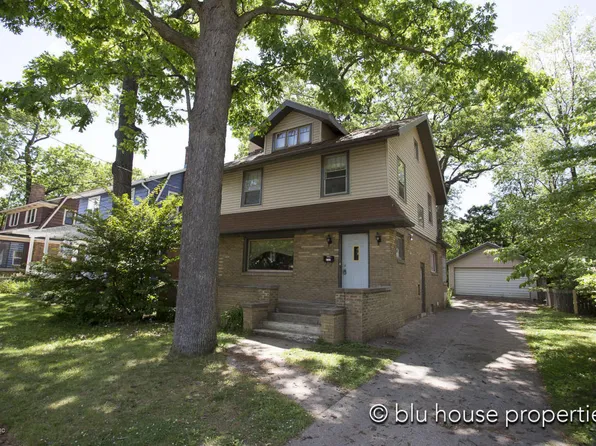 1231 Calvin Ave SE, Grand Rapids, MI 49506