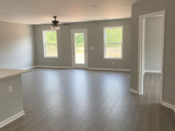 3rd image of 4324 Red Lane Rd