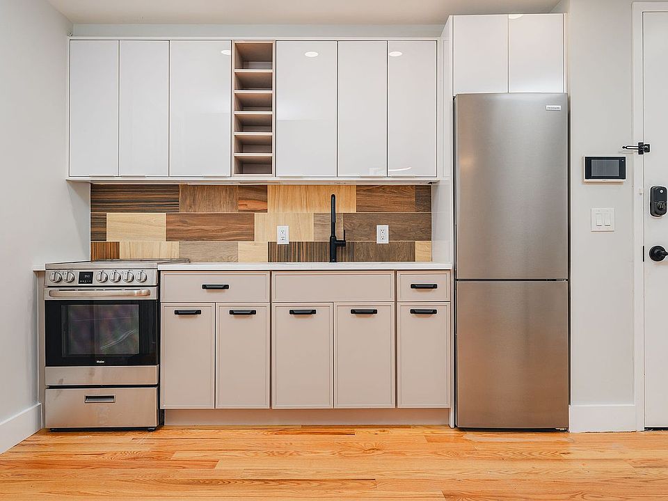 1st image of 2112 Avenue P #107