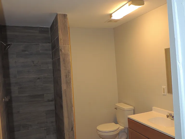 1505 Murchison Roadteachers Dr — Photo 9