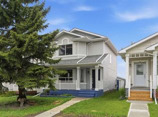 109 E Arbour Wood Mews NW, Calgary, AB T3G 4B5