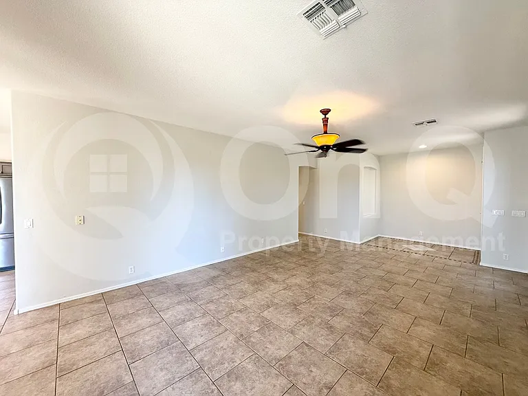 230 N Nash Way — Photo 6