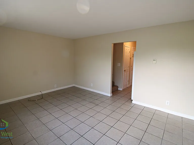 5236 Snow Dr #A — Photo 3