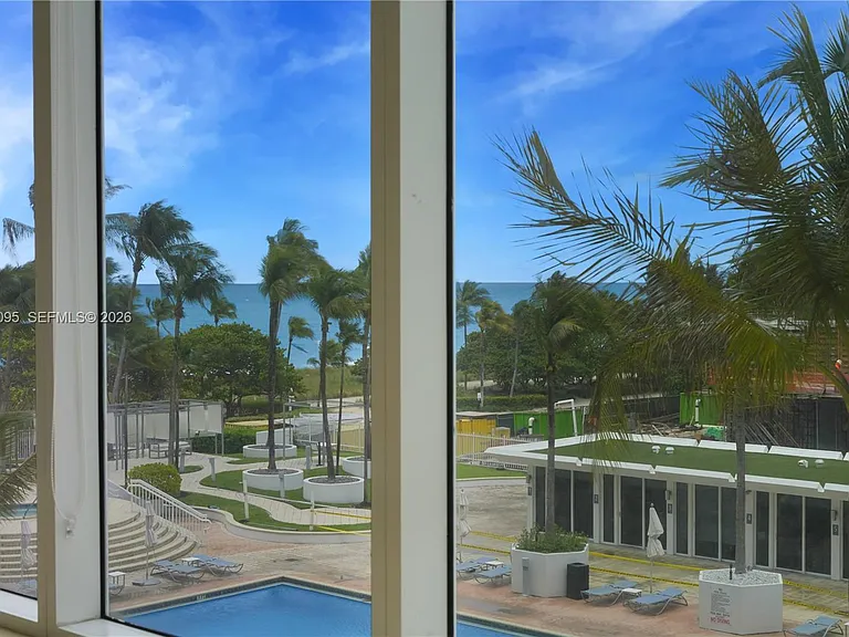 10275 Collins Ave #315 — Photo 23