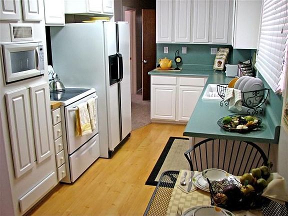 Kitchen 2
