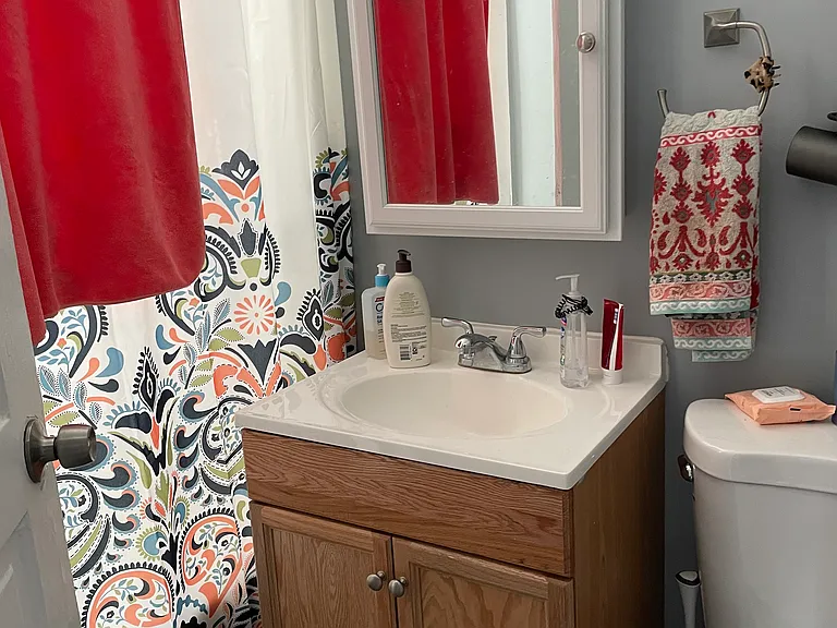 4032 N Wolcott Ave #2F — Photo 9