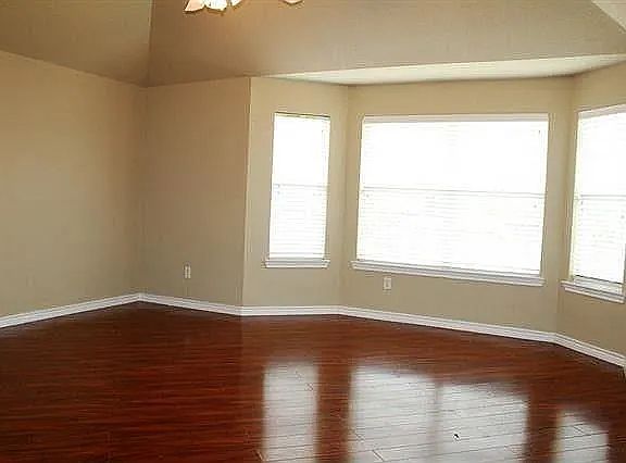 2nd image of 5515 Paladium Dr