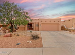 1929 El Segundo Trl, Las Cruces, NM 88011