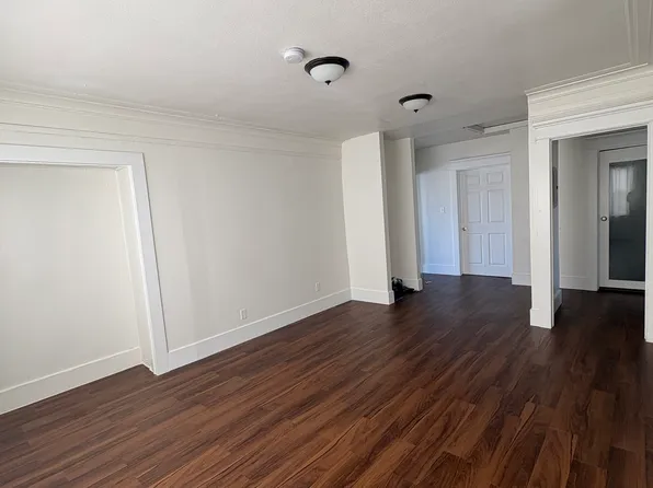 833 S Grand Ave, San Pedro, CA 90731