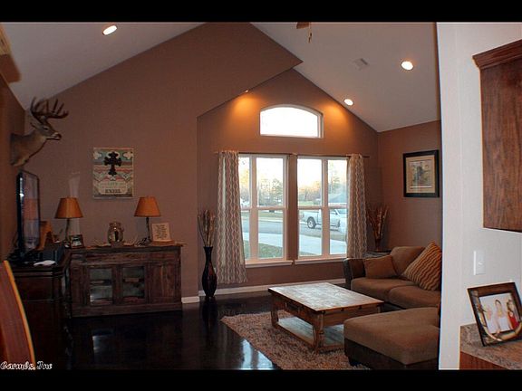 2nd image of 23 Valley Ct