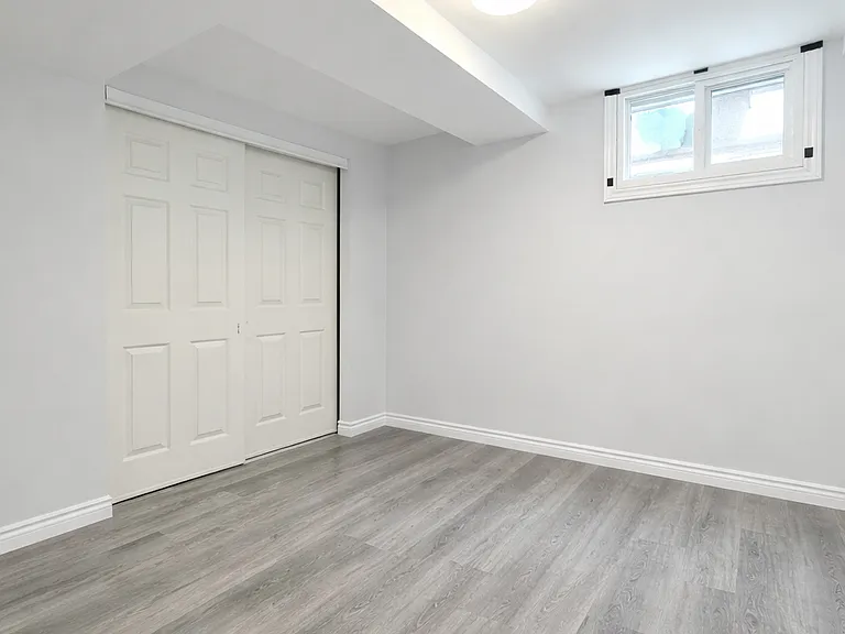 700 Indian Rd N #18 — Photo 10