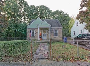 21 N 1st St, Menands, NY 12204