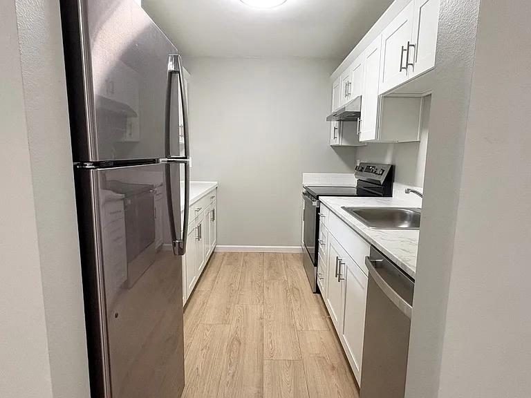 10295 NE 189th St — Photo 14
