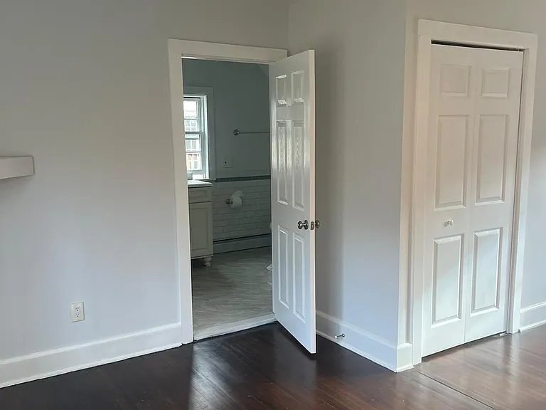 75 Manor Rd — Photo 22