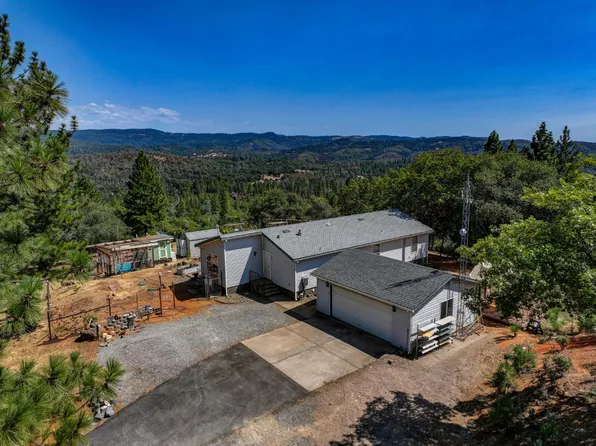 176 McKinney Diggins Rd, Mountain Ranch, CA 95246