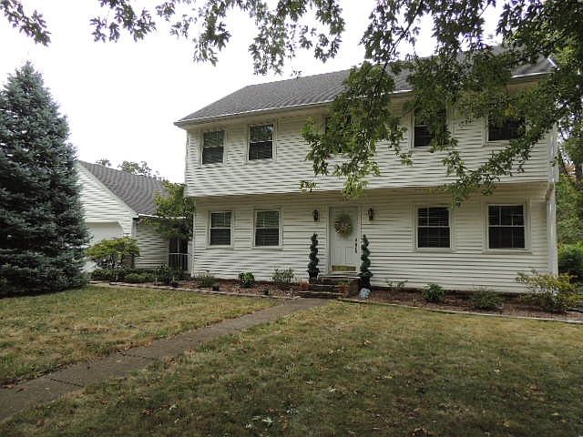 1st image of 208 Duffers Ln