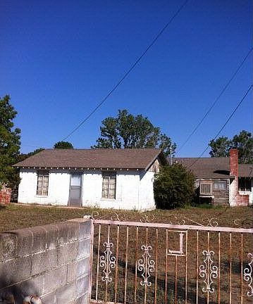 3rd image of 1807 W Louisiana Ave