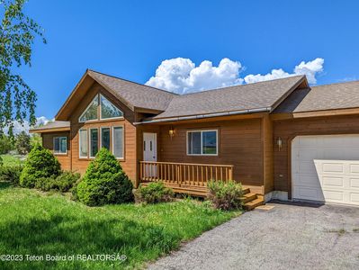 64 Buckrail Ln, Alpine, WY, 83128