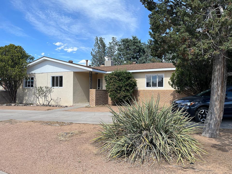 1st image of 1700 Hermosa Dr NE