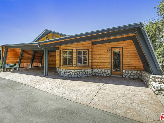 4th image of 2003 Escarpa Dr
