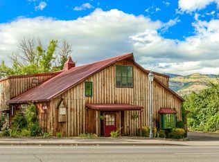 155 W Valley View Rd, Talent, OR 97540