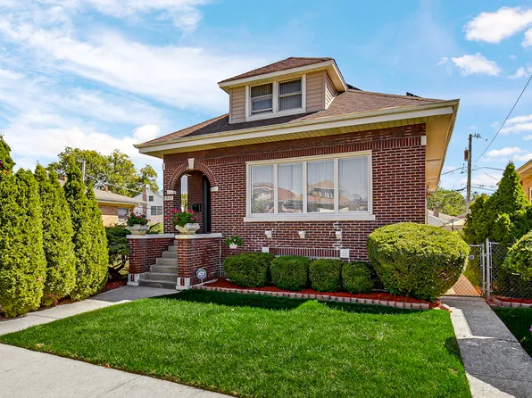 2561 Leyden Ave, River Grove, IL 60171