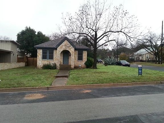 5th image of 715 W Johanna St