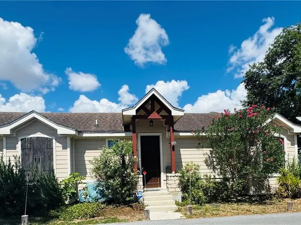 8560 Lago Vista Dr, Edcouch, TX 78538