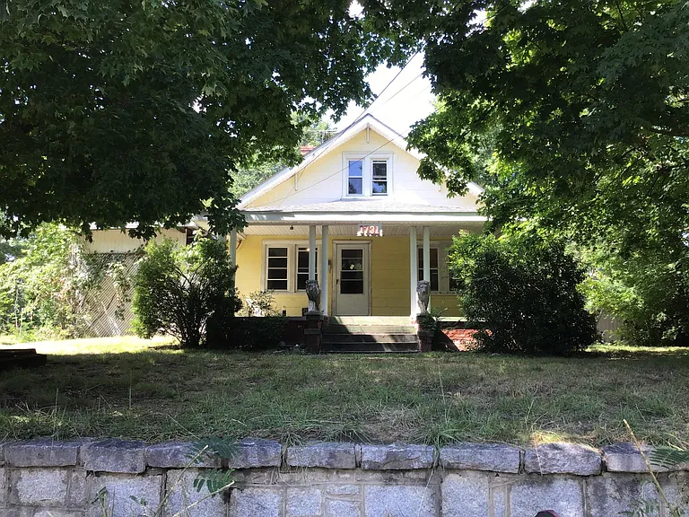 1731 Boone St — Photo 1