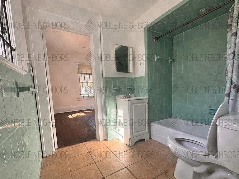 3728 Silver St — Photo 9