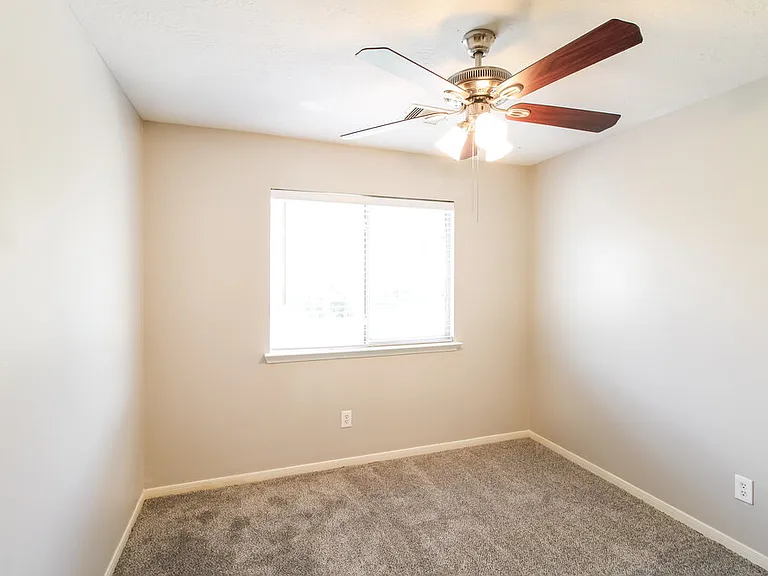 3705 Burwood Ct — Photo 11