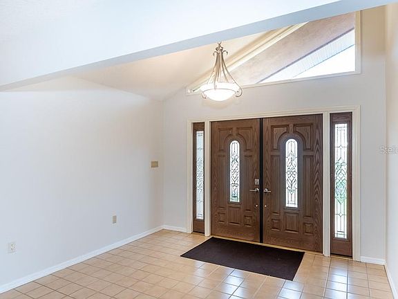 5th image of 3906 Madrid Ct