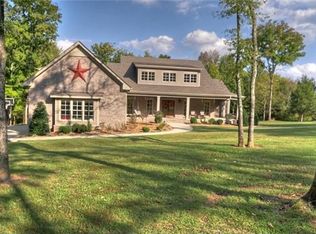 7110 Hardwood Ln, College Grove, TN 37046