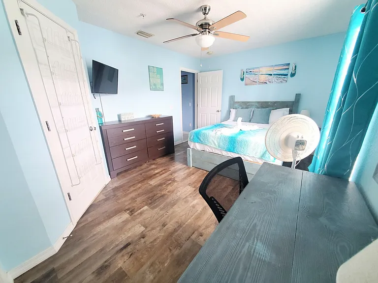 8436 Gulf Blvd #522 — Photo 24