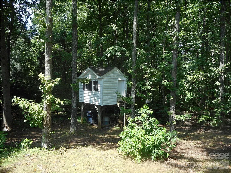 3088 Ancestry Cir — Photo 33