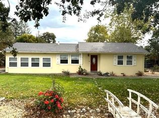 1166 Irwin Ln, Santa Rosa, CA 95401