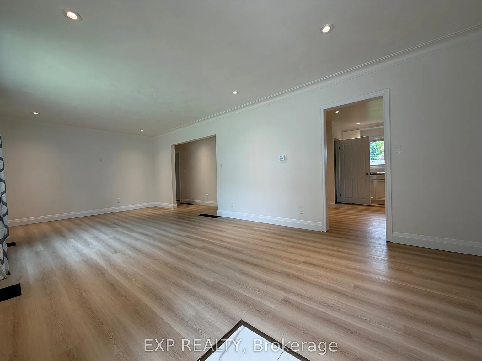 1 bed, $2,450 — Photo 2