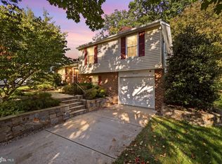 8523 Hayshed Ln, Columbia, MD 21045