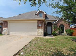 4023 Eric Dr, Heartland, TX 75126