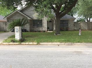 1965 Royal Palm Dr, Mercedes, TX 78570