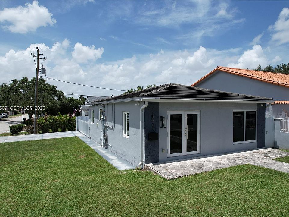 1st image of 5941 Coral Way