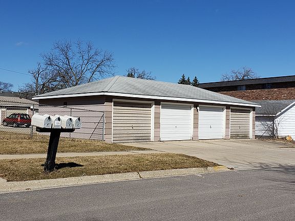 2nd image of 2417 Sherman Ave