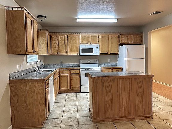 4th image of 169 Meadow Brook Dr