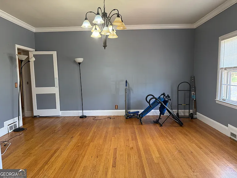 998 Highland Cir SE — Photo 9