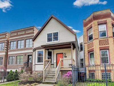 1435 W Winnemac Ave, Chicago, IL, 60640