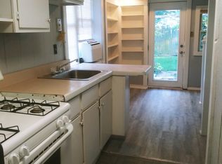 107 N 4th St #1, West Pt, KY 40177