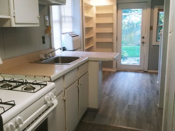 107 N 4th St #1