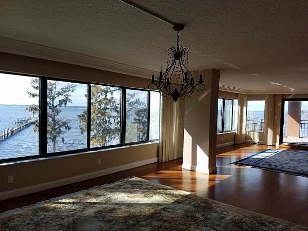 1st image of 6000 San Jose Blvd APT 4A